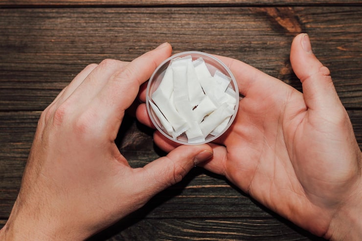 O Que É Snus? Origem, Como Funciona e Diferenças do Tabaco Convencional